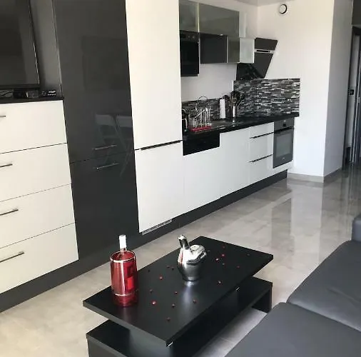 Quartier Naturiste Colline 4 *