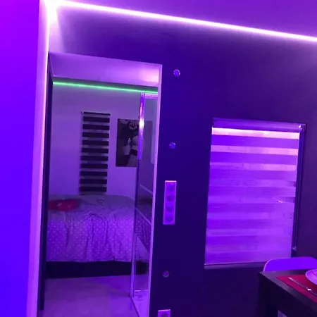 Апартаменти Quartier Naturiste Colline 4